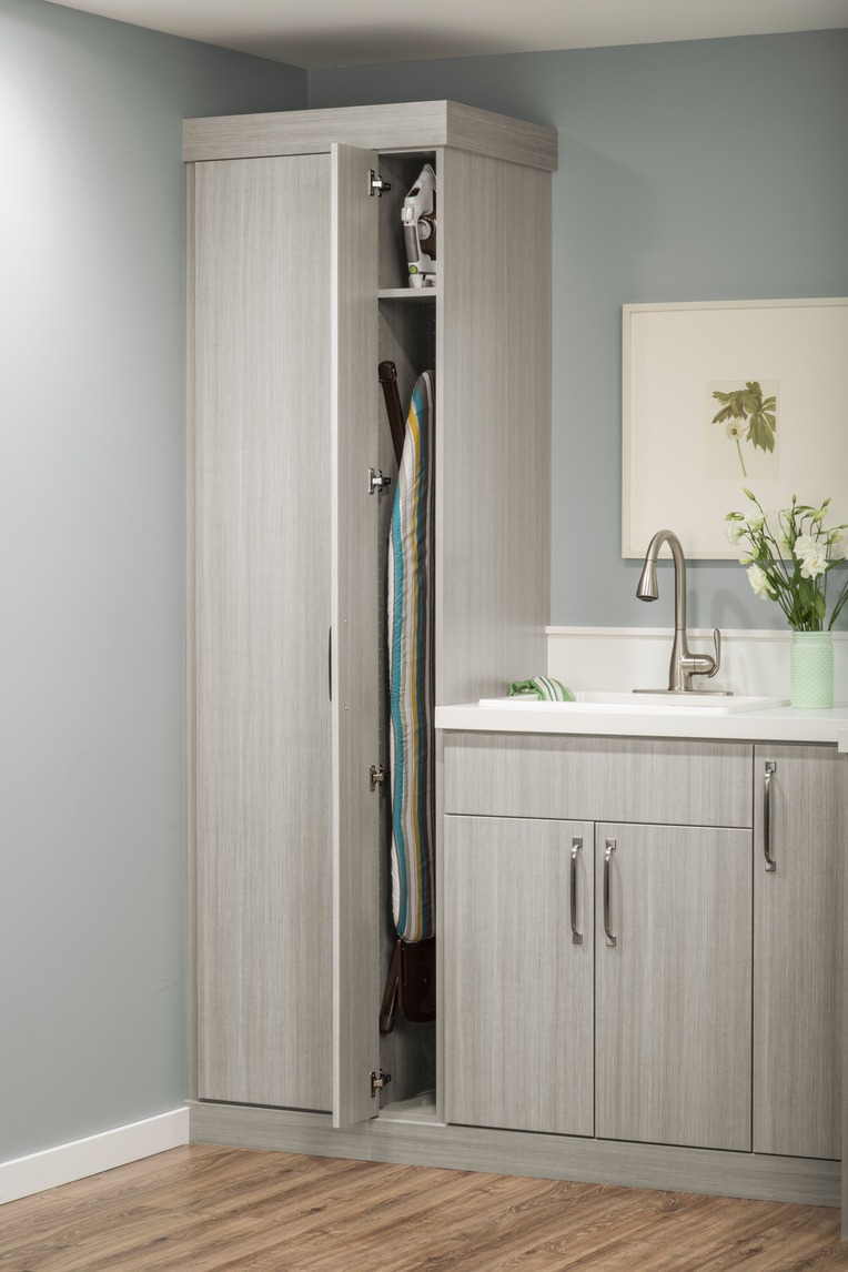 Built-in cabinetry and display shelving in a Delaware home by Atlantic Source